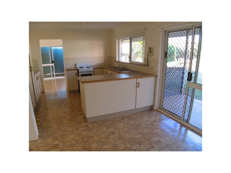 15 Janda, Atherton QLD 4883