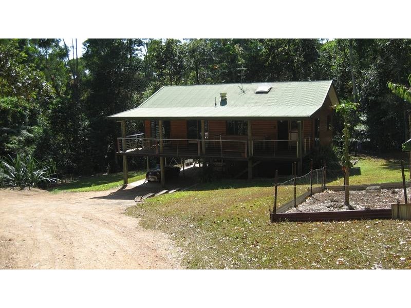 260 Winfield Road, Lake Eacham QLD 4884
