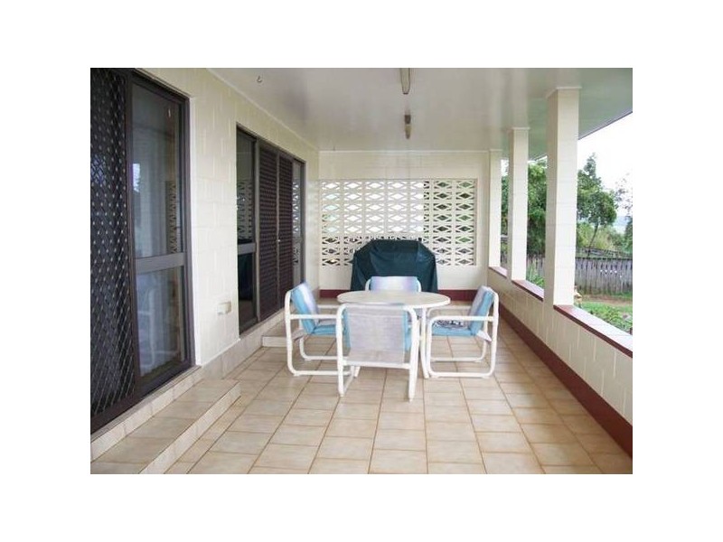 19 Millaa Millaa Road, Malanda QLD 4885