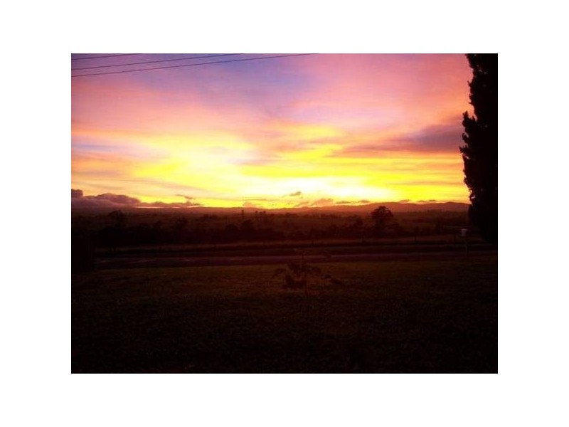 19 Millaa Millaa Road, Malanda QLD 4885