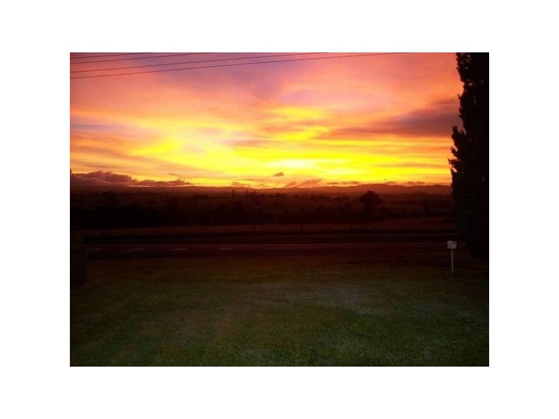 19 Millaa Millaa Road, Malanda QLD 4885