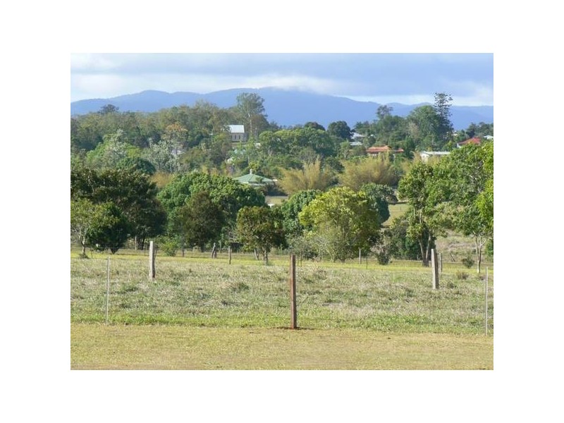 Yungaburra QLD 4884