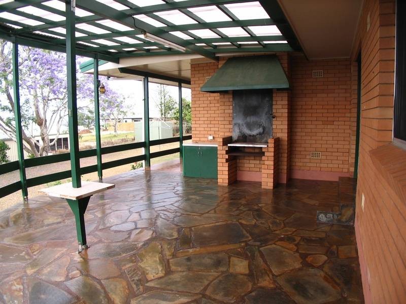 10 Crouch Avenue, Atherton QLD 4883