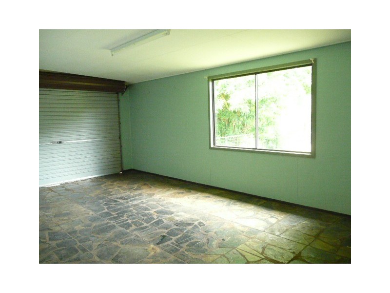 6 Azalea Street, Atherton QLD 4883