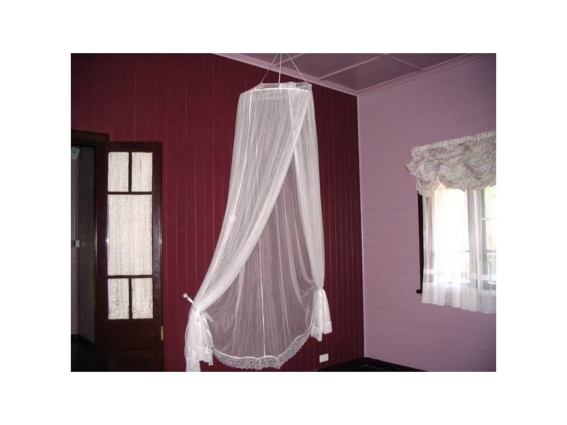 1/1 Barrine, Yungaburra QLD 4884