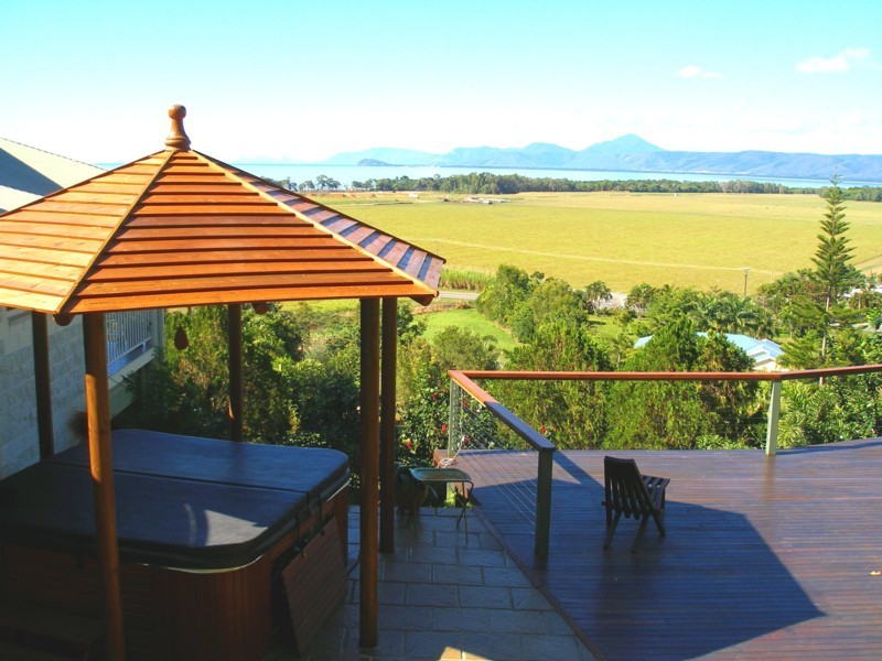 0013 Hibiscus Court,, Rocky Point QLD 4874