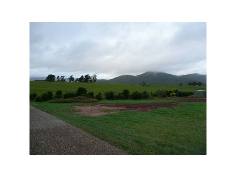 A/11 Quadrio, Atherton QLD 4883