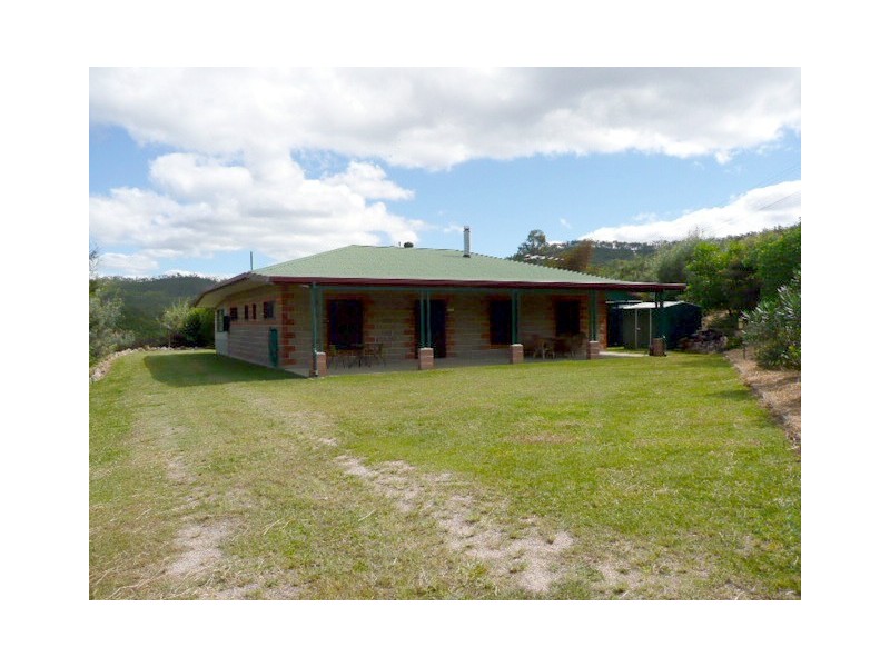 1 Elwyn Phillips Drive, Herberton QLD 4887
