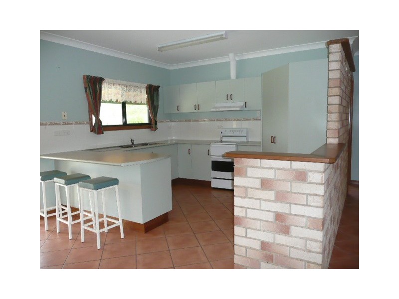 1 Elwyn Phillips Drive, Herberton QLD 4887