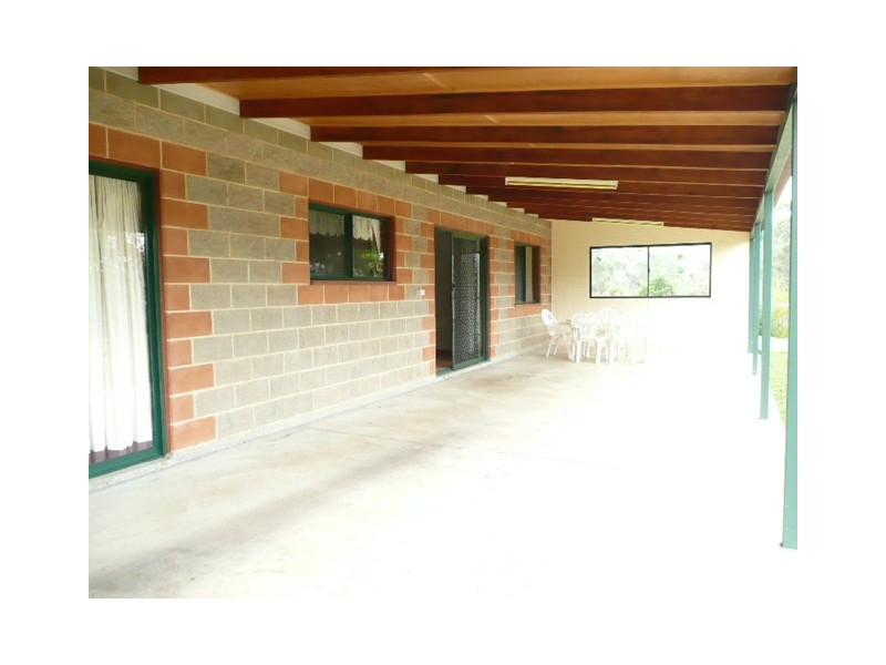 1 Elwyn Phillips Drive, Herberton QLD 4887