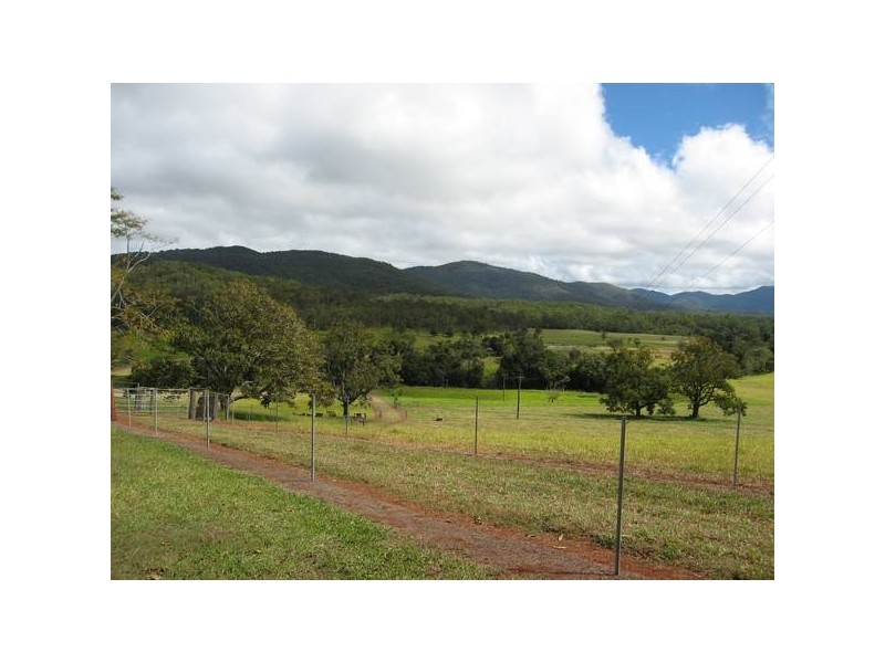 Upper Barron QLD 4883