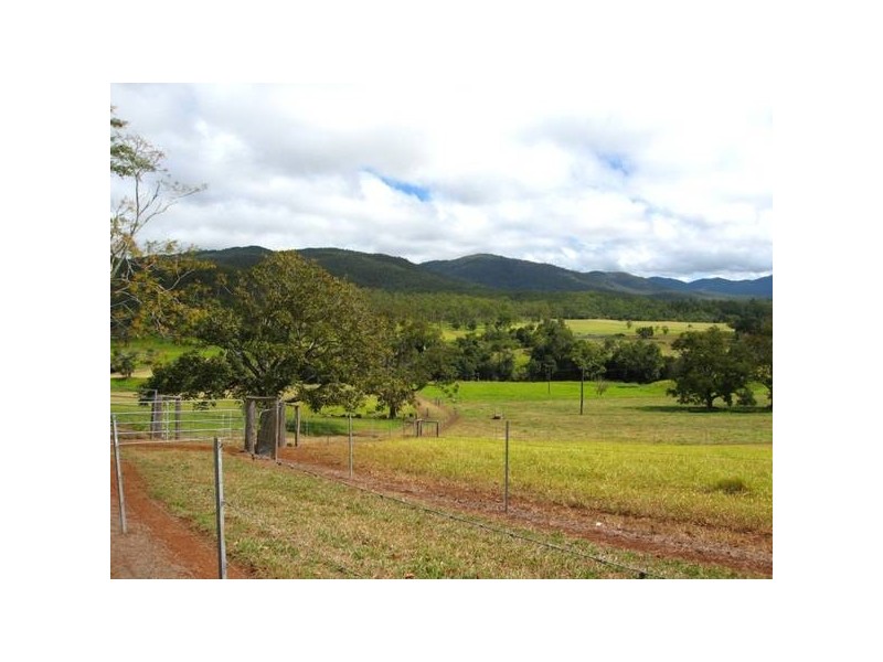 Upper Barron QLD 4883