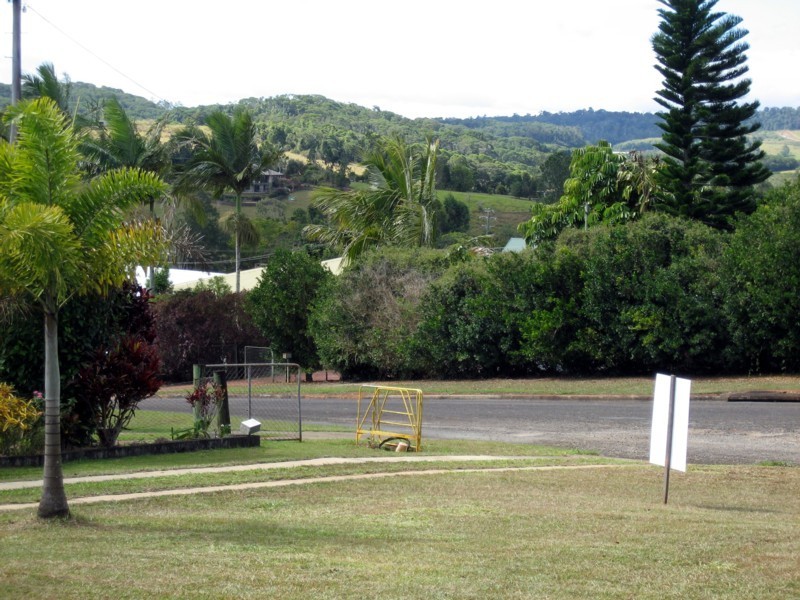 Yungaburra QLD 4884