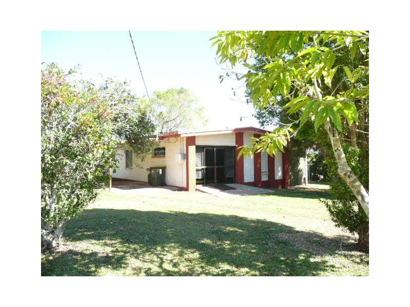 11 Cassia St, Yungaburra QLD 4884