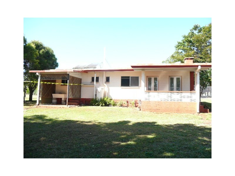 11 Cassia St, Yungaburra QLD 4884