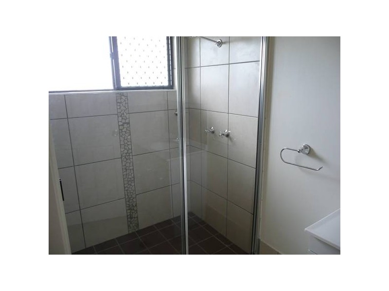 1/2 Austin Street, Atherton QLD 4883