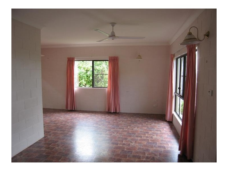 12 Gordon Street, Atherton QLD 4883