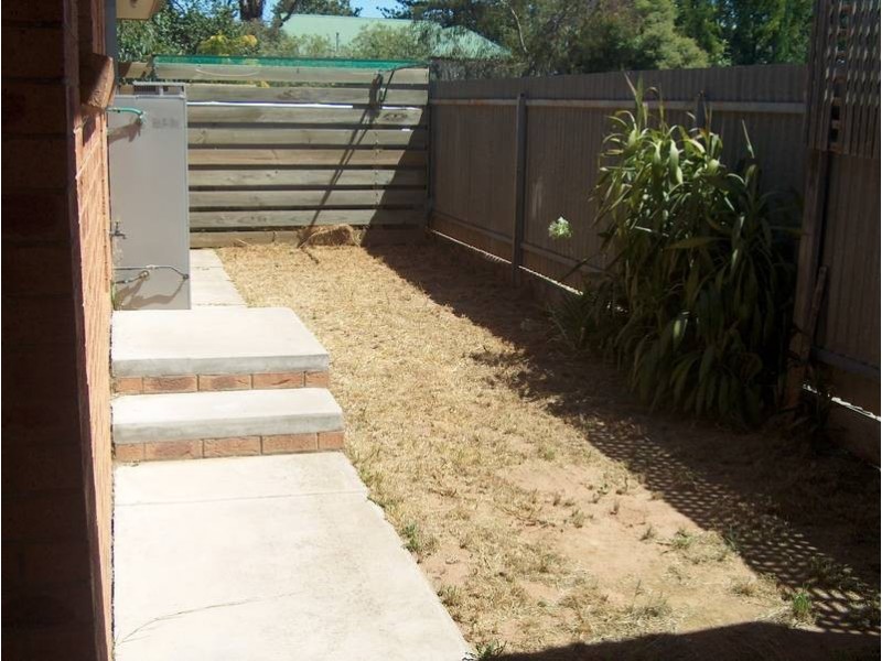 3/5 Sawers Avenue, Kyabram VIC 3620