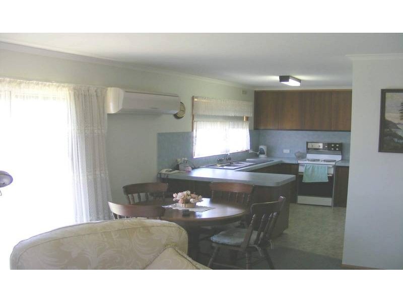 3/22 Lake Road, Kyabram VIC 3620