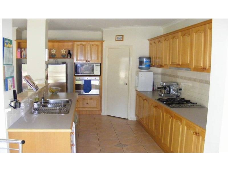 15 Curtis Court, Kyabram VIC 3620