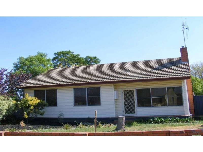 4 Sawers Avenue, Kyabram VIC 3620