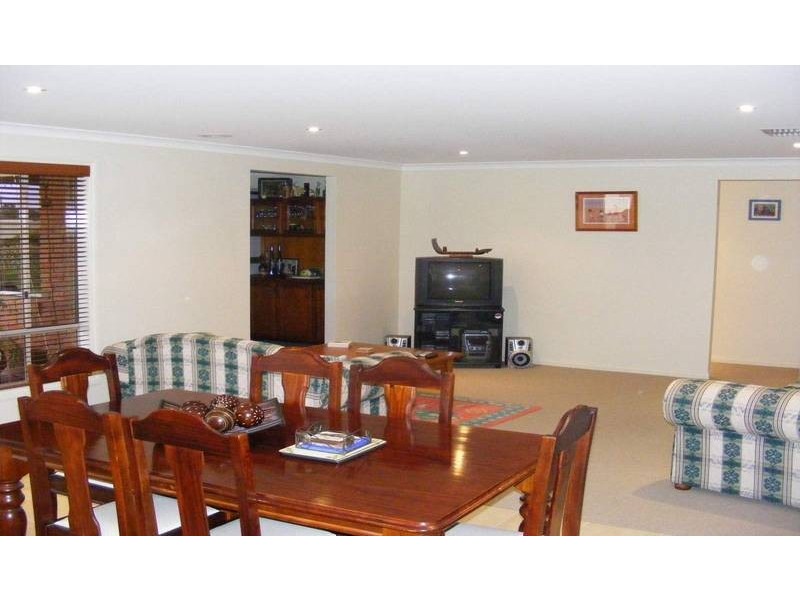 23 Deakin Grove, Tongala VIC 3621