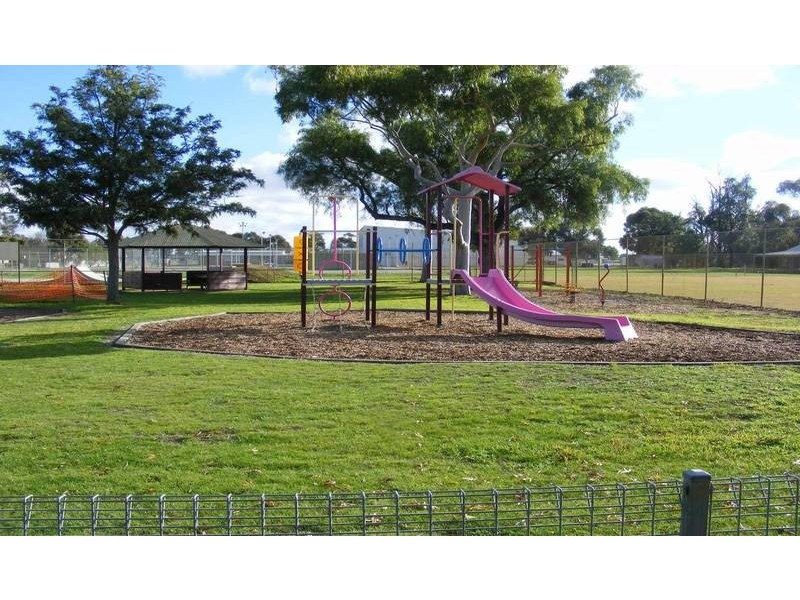 55 Henderson Road, Tongala VIC 3621