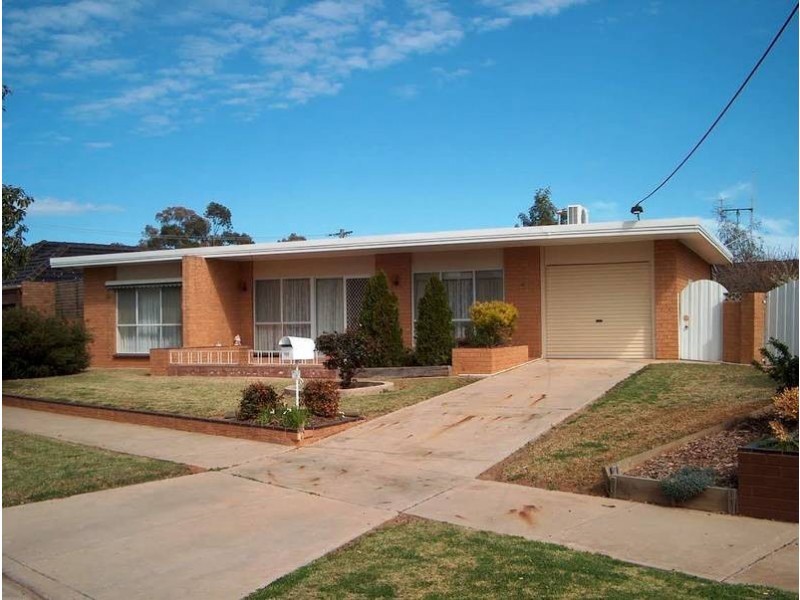 18 Tweddle Street, Kyabram VIC 3620