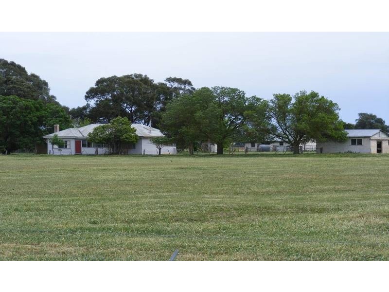 1086 Graham Road, Kyabram VIC 3620