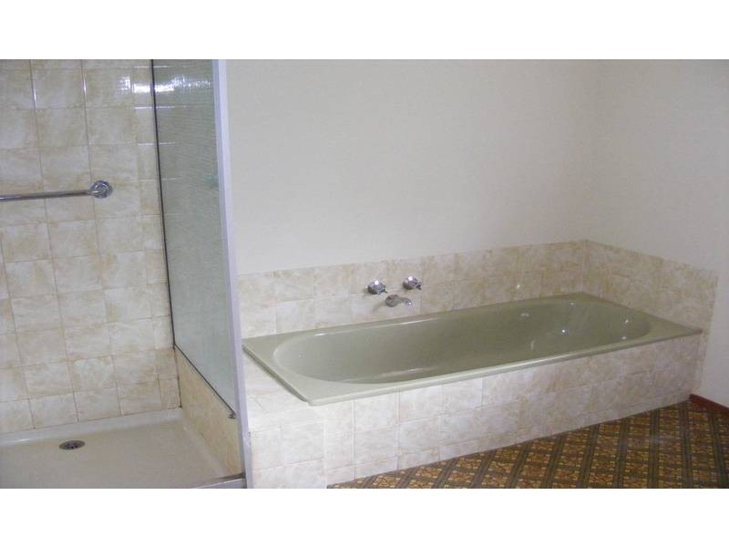 1/16 Haslem Street, Kyabram VIC 3620