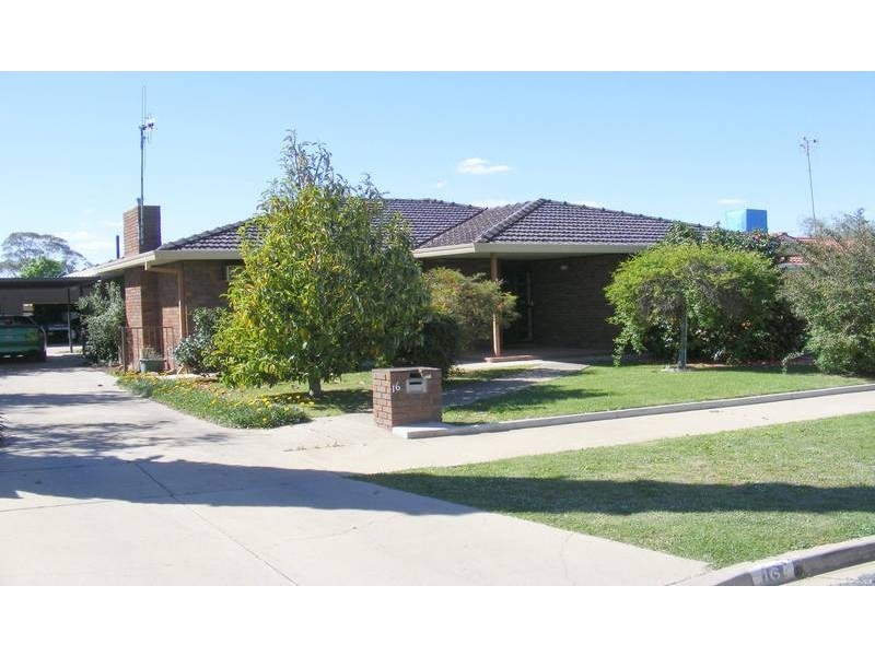 16 Tehan Avenue, Kyabram VIC 3620