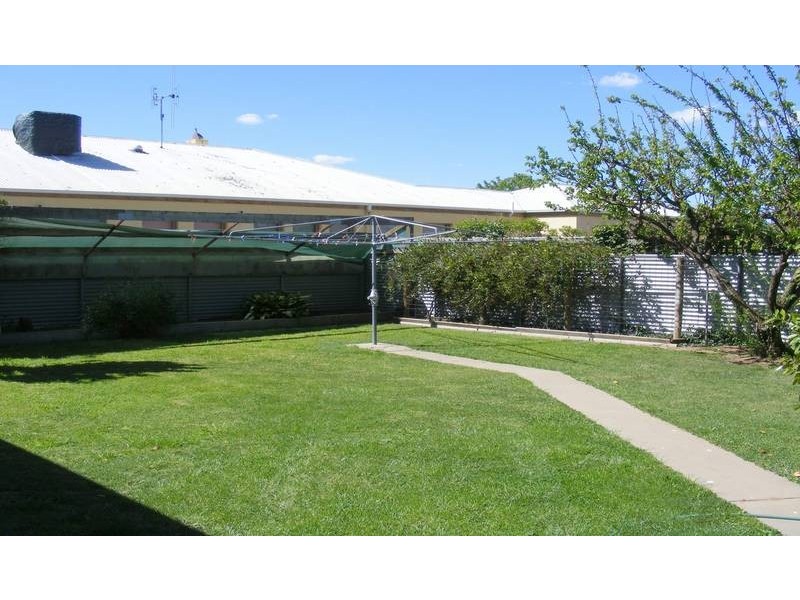 16 Tehan Avenue, Kyabram VIC 3620