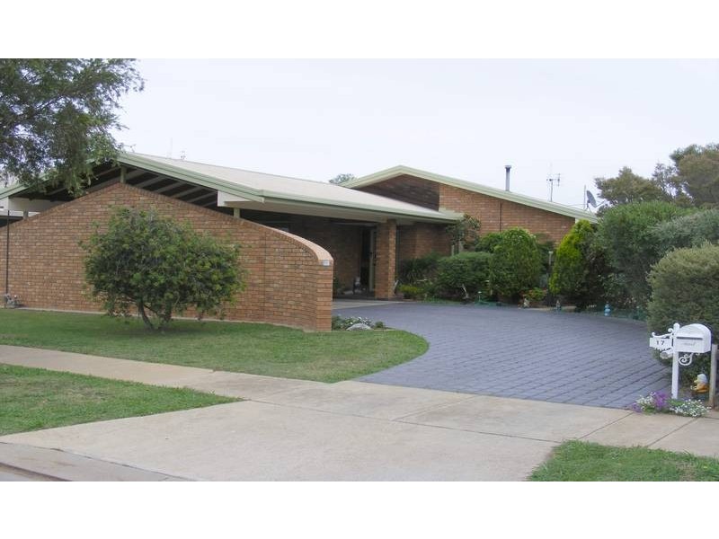 17 Taylor Court, Tongala VIC 3621