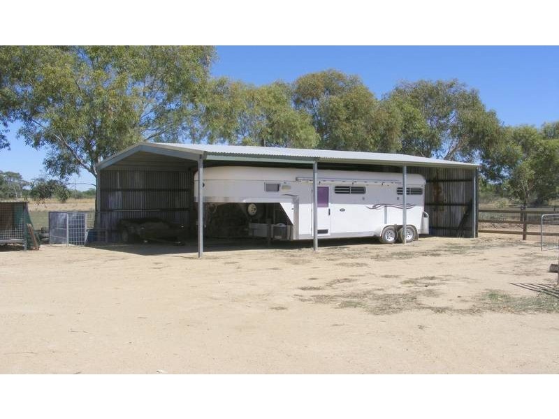2245 Lilford Road, Kyabram VIC 3620