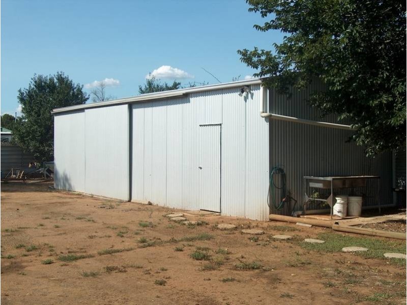 37 Edis Street, Kyabram VIC 3620