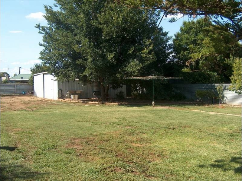 37 Edis Street, Kyabram VIC 3620