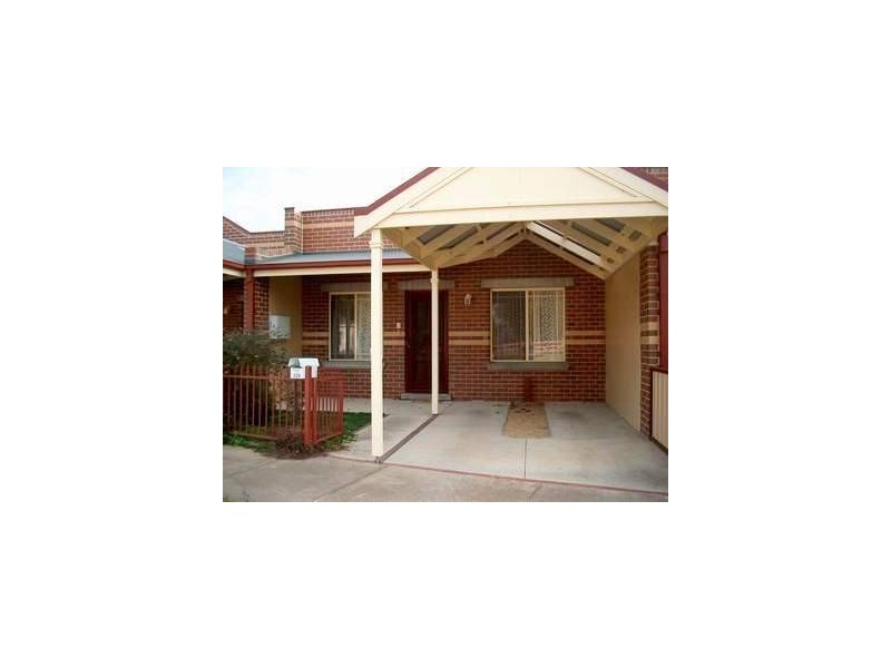 B/32a Oswald Street, Kyabram VIC 3620
