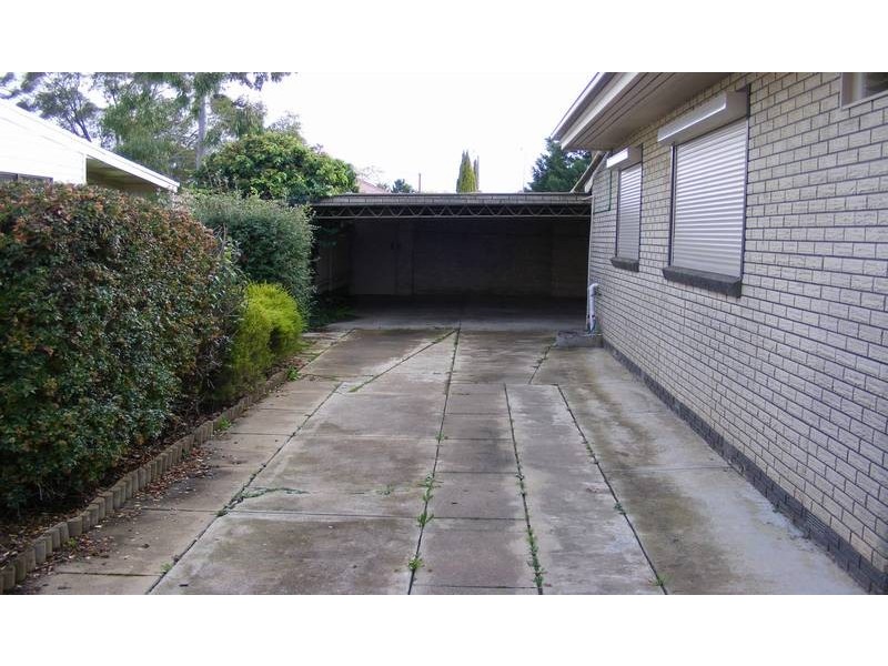 9 Crossthwaite Street, Kyabram VIC 3620
