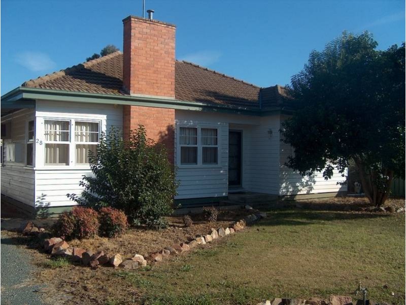 28 Saunders Street, Kyabram VIC 3620