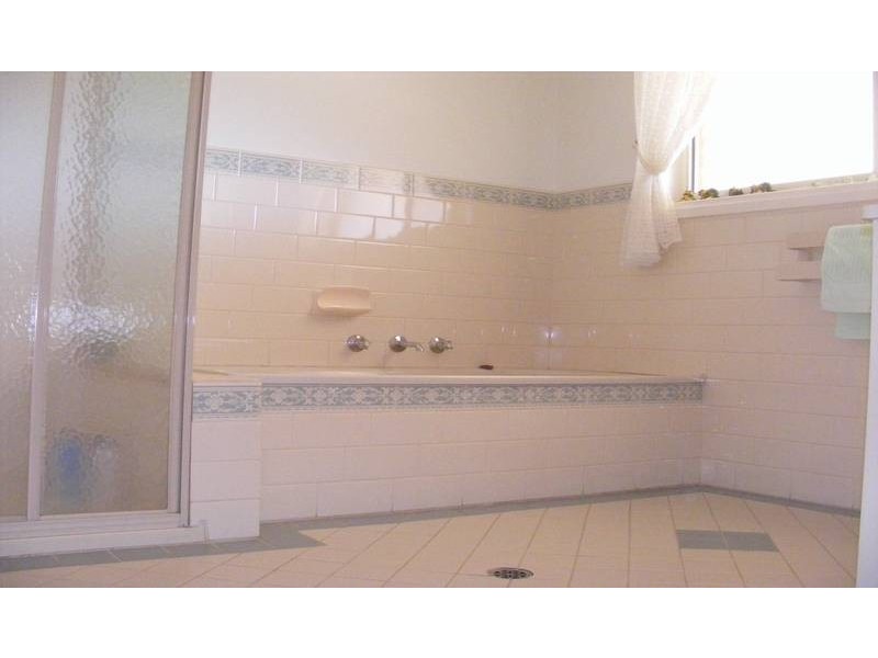 4 Fauna Park Drive, Kyabram VIC 3620