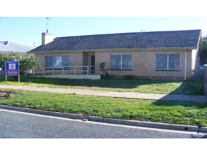 11 Chaston Street, Kyabram VIC 3620