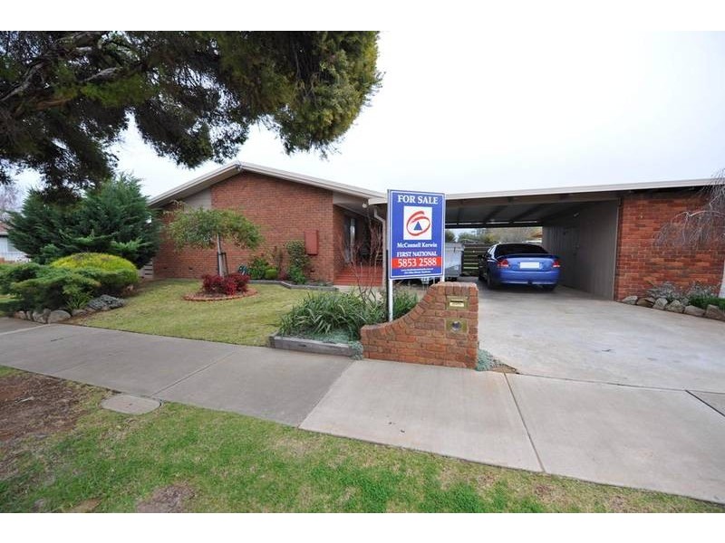 30 Lancaster Street, Kyabram VIC 3620