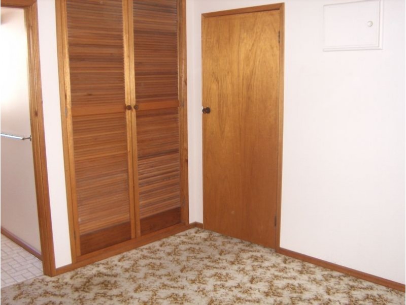 1/2 Gillespie Street, Kyabram VIC 3620