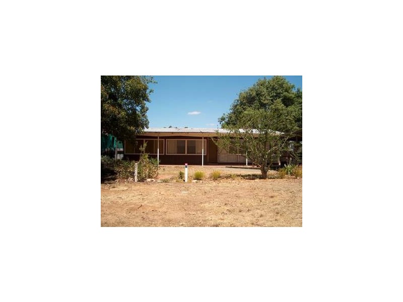 76 Midland Highway, Stanhope VIC 3623