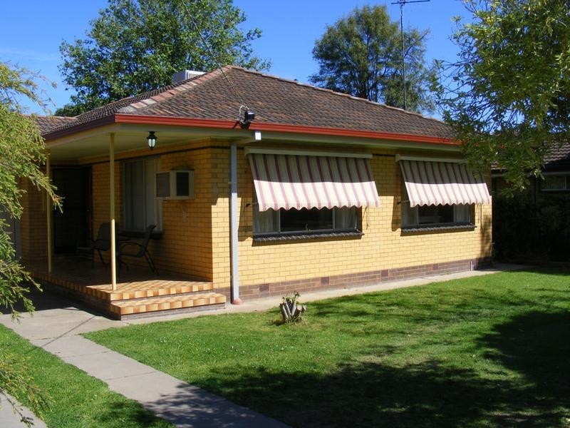 11 Gillespie Street, Kyabram VIC 3620