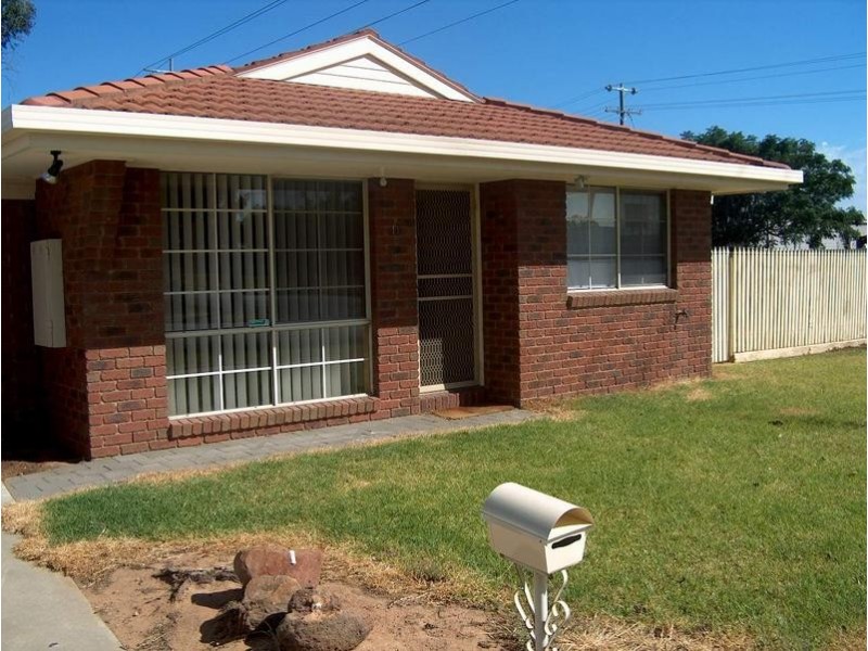 11 Barton Road, Kyabram VIC 3620
