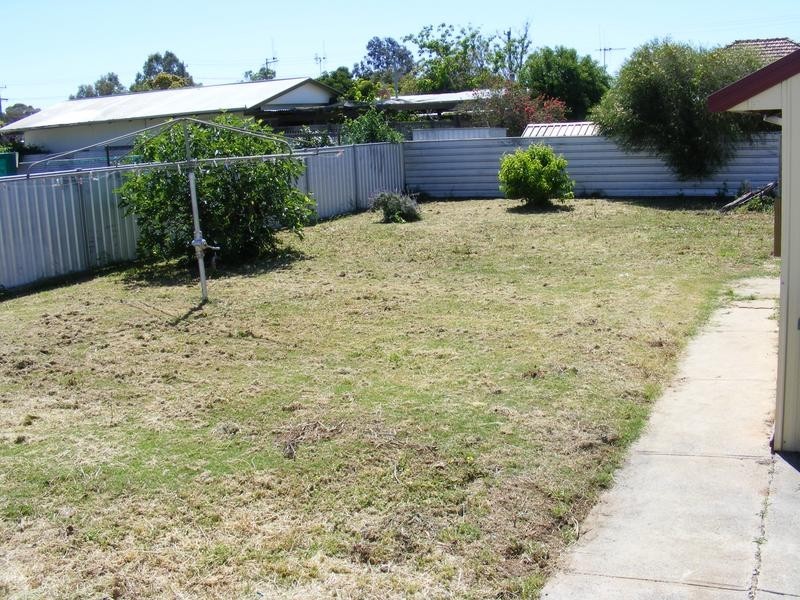 12 McEwen Road, Kyabram VIC 3620