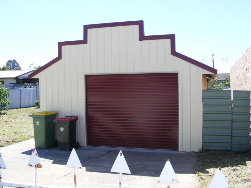 12 McEwen Road, Kyabram VIC 3620