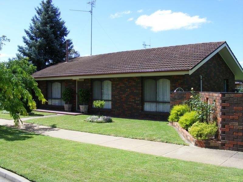 2 Mackie Street, Kyabram VIC 3620