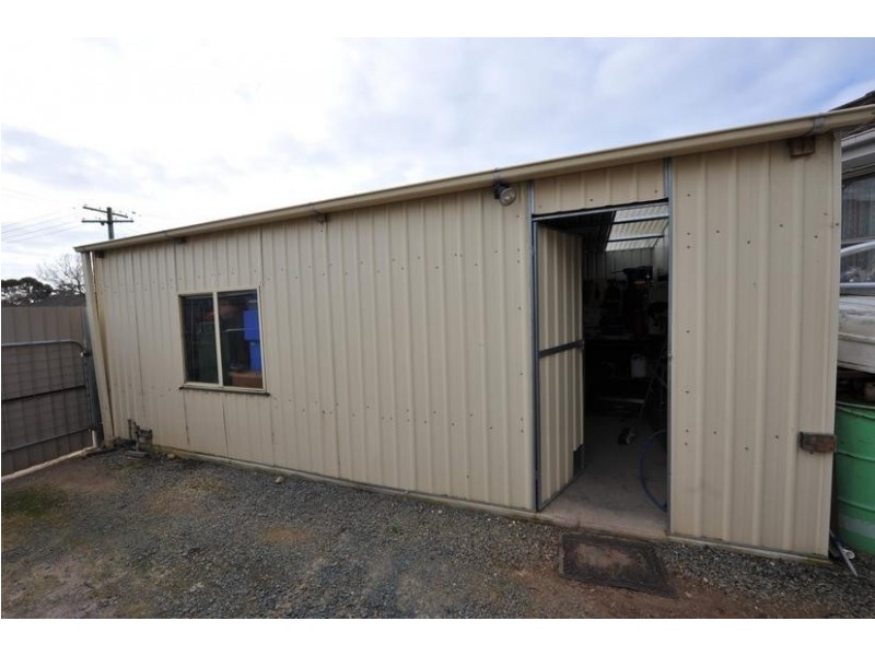 23 Lynton Crescent, Kyabram VIC 3620